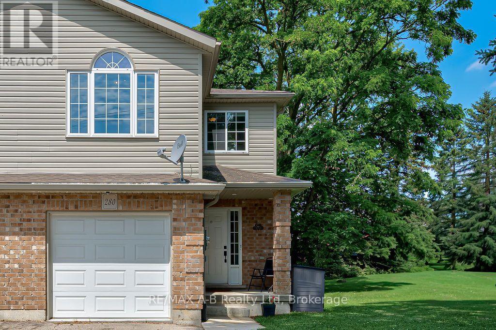 280 RAILWAY AVENUE, Stratford, Ontario