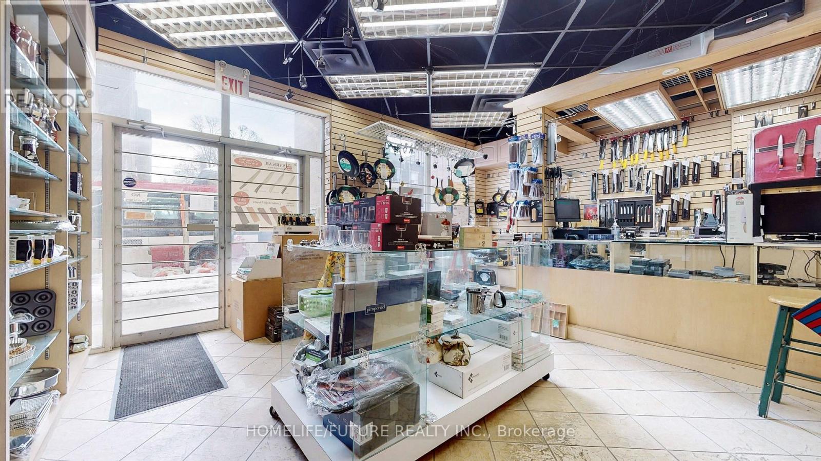 11-14 - 158 Eglinton Avenue W, Toronto, Ontario  M4R 1A7 - Photo 5 - C13727328