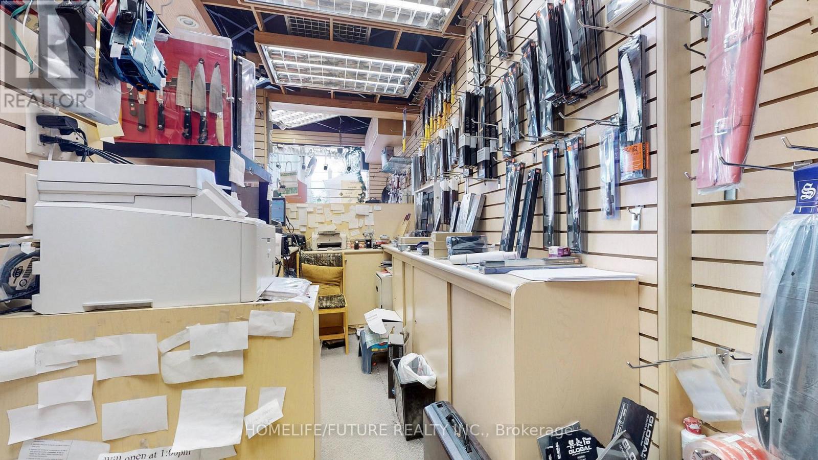 11-14 - 158 Eglinton Avenue W, Toronto, Ontario  M4R 1A7 - Photo 13 - C13727328