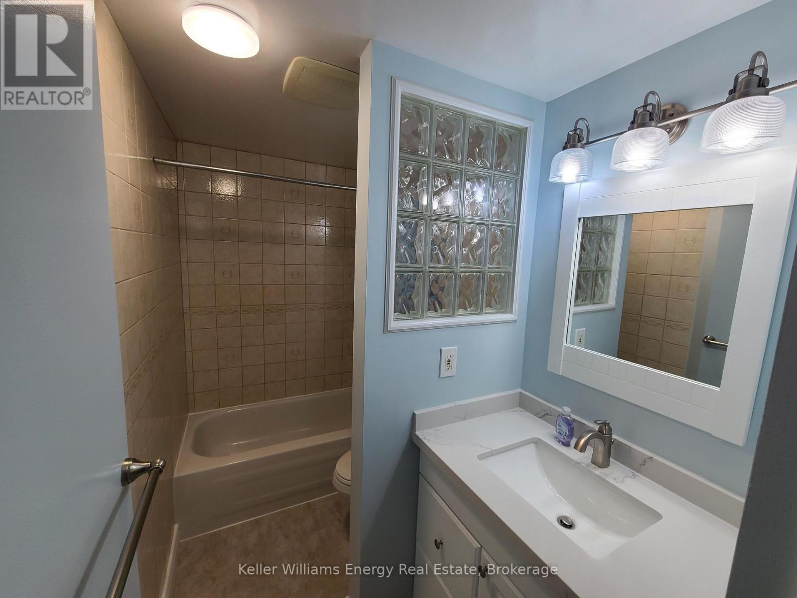 Basement - 16 Rintella Court, Toronto, Ontario  M1P 3V5 - Photo 10 - E13567200