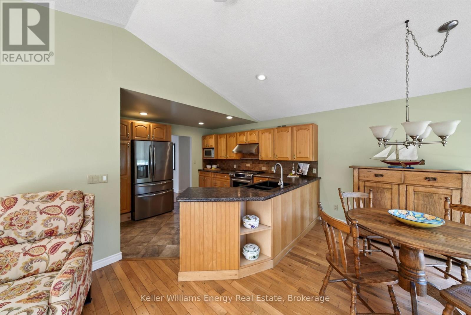 89 Westwind Crescent, Prince Edward County, Ontario  K0K 3L0 - Photo 12 - X13727354