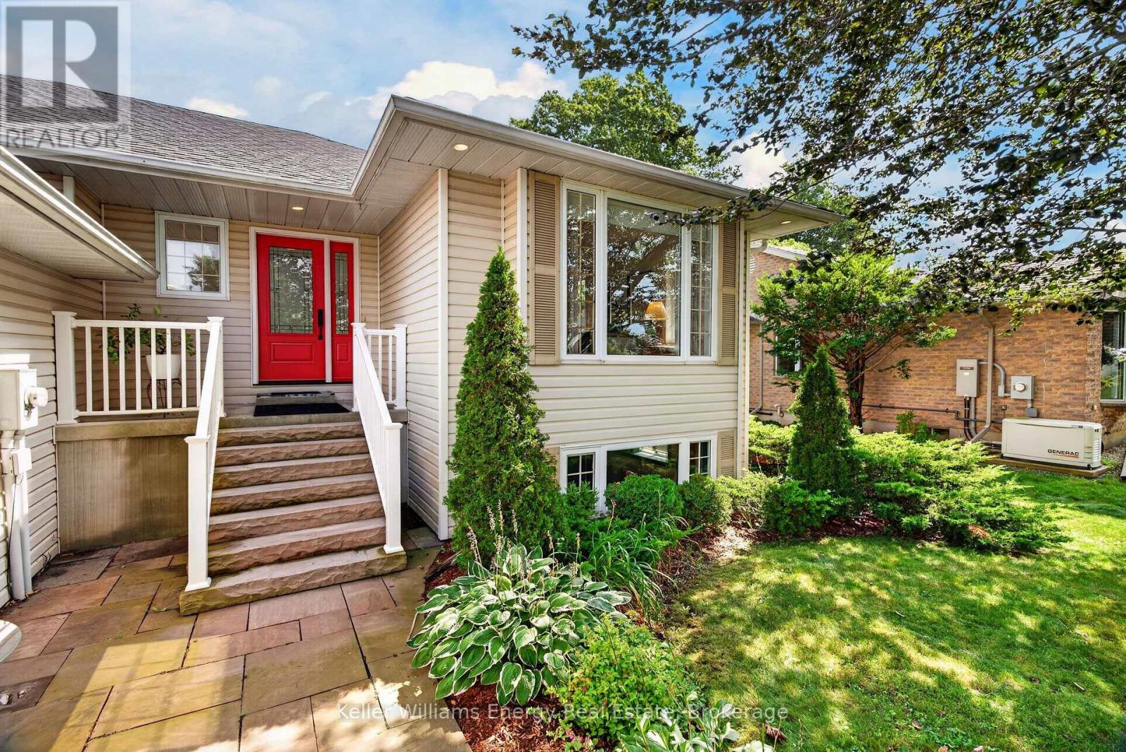 89 Westwind Crescent, Prince Edward County, Ontario  K0K 3L0 - Photo 2 - X13727354