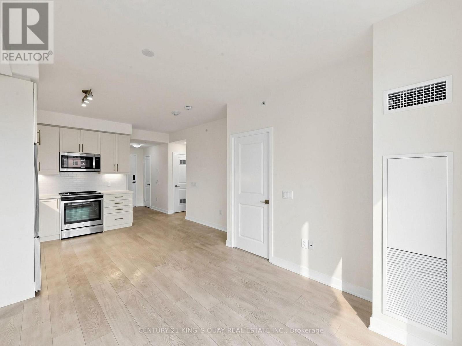 704 - 85 Oneida Crescent, Richmond Hill, Ontario  L4B 0H4 - Photo 17 - N13724036