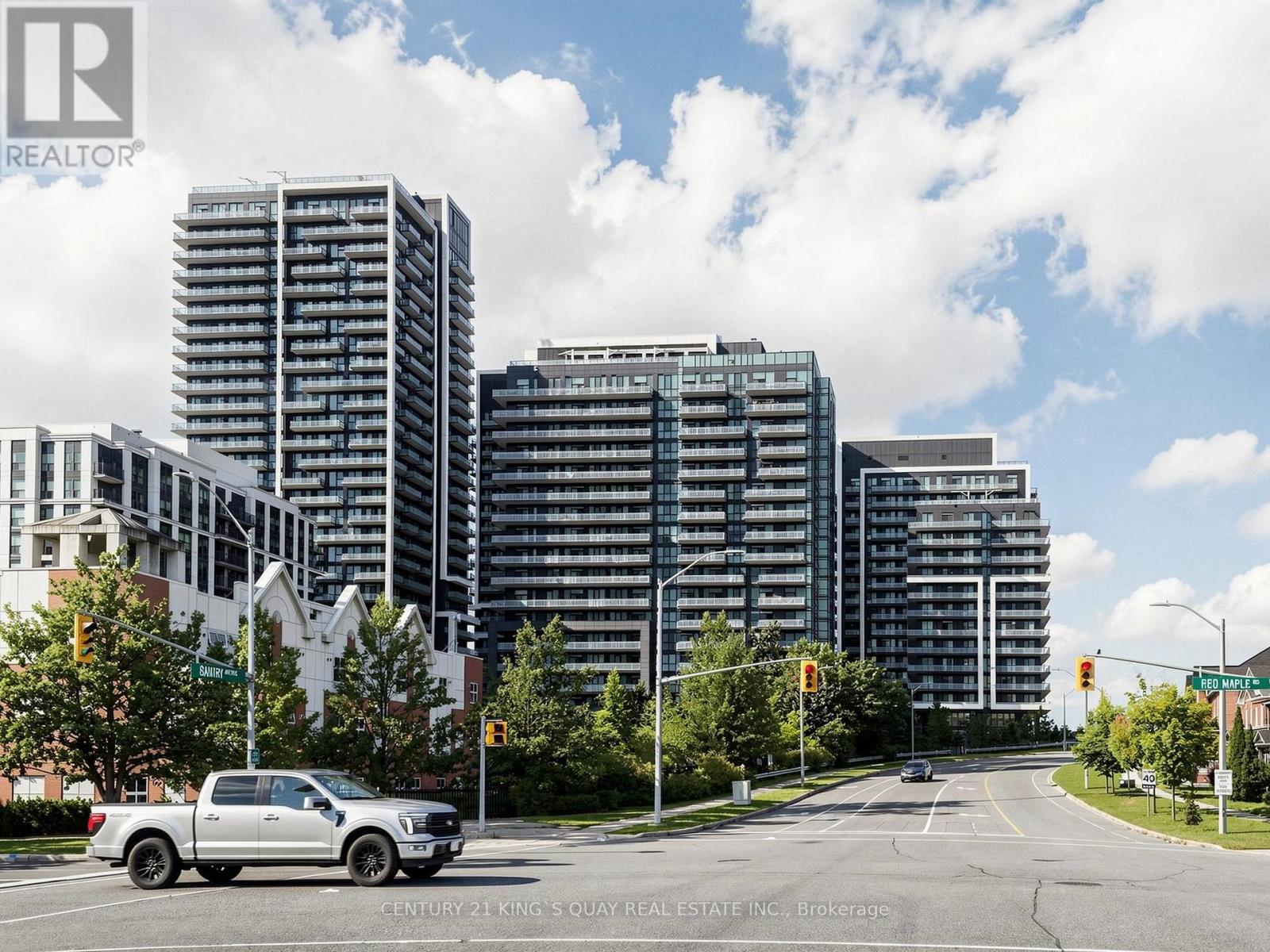 704 - 85 Oneida Crescent, Richmond Hill, Ontario  L4B 0H4 - Photo 2 - N13724036