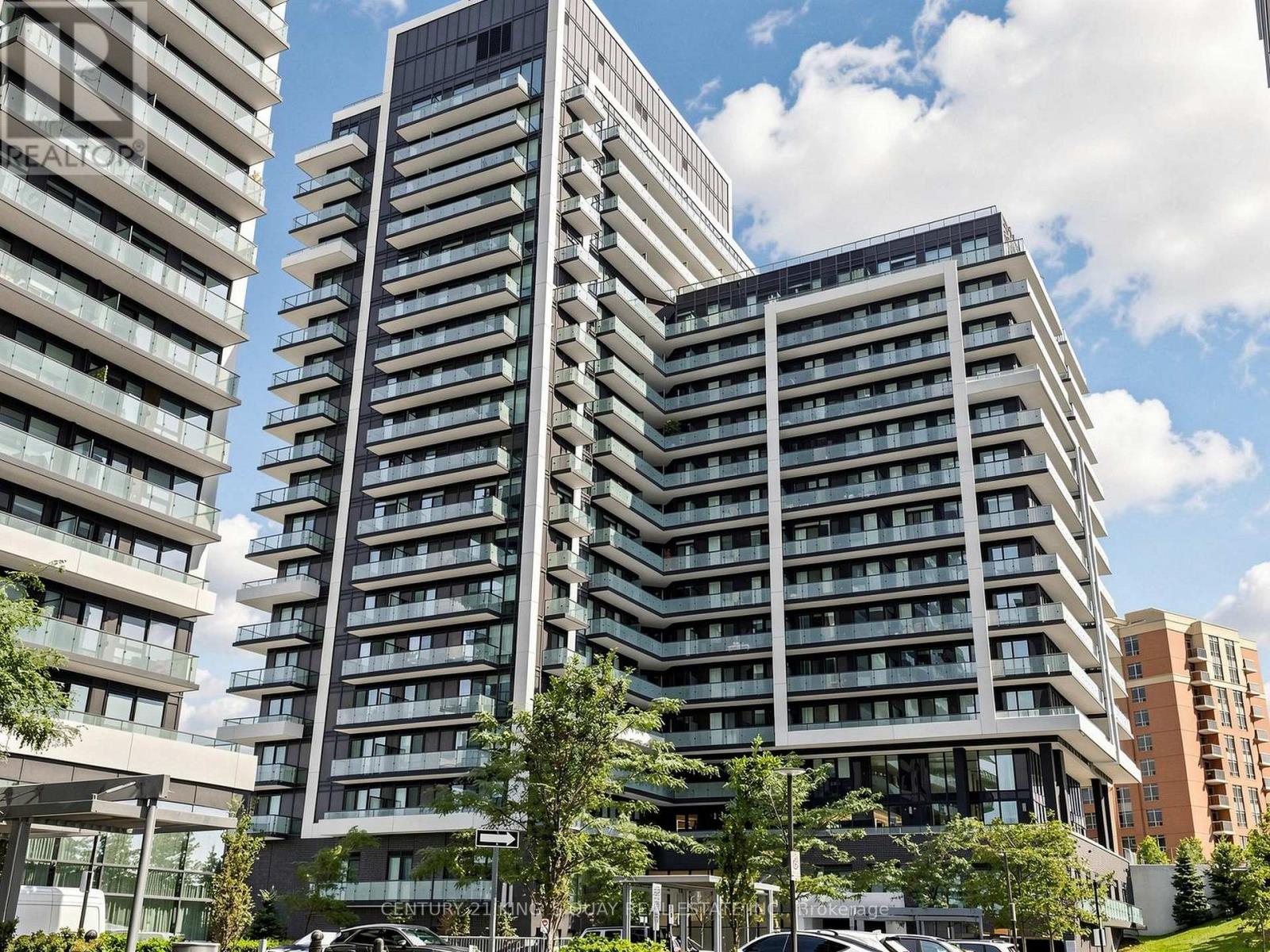 704 - 85 Oneida Crescent, Richmond Hill, Ontario  L4B 0H4 - Photo 4 - N13724036