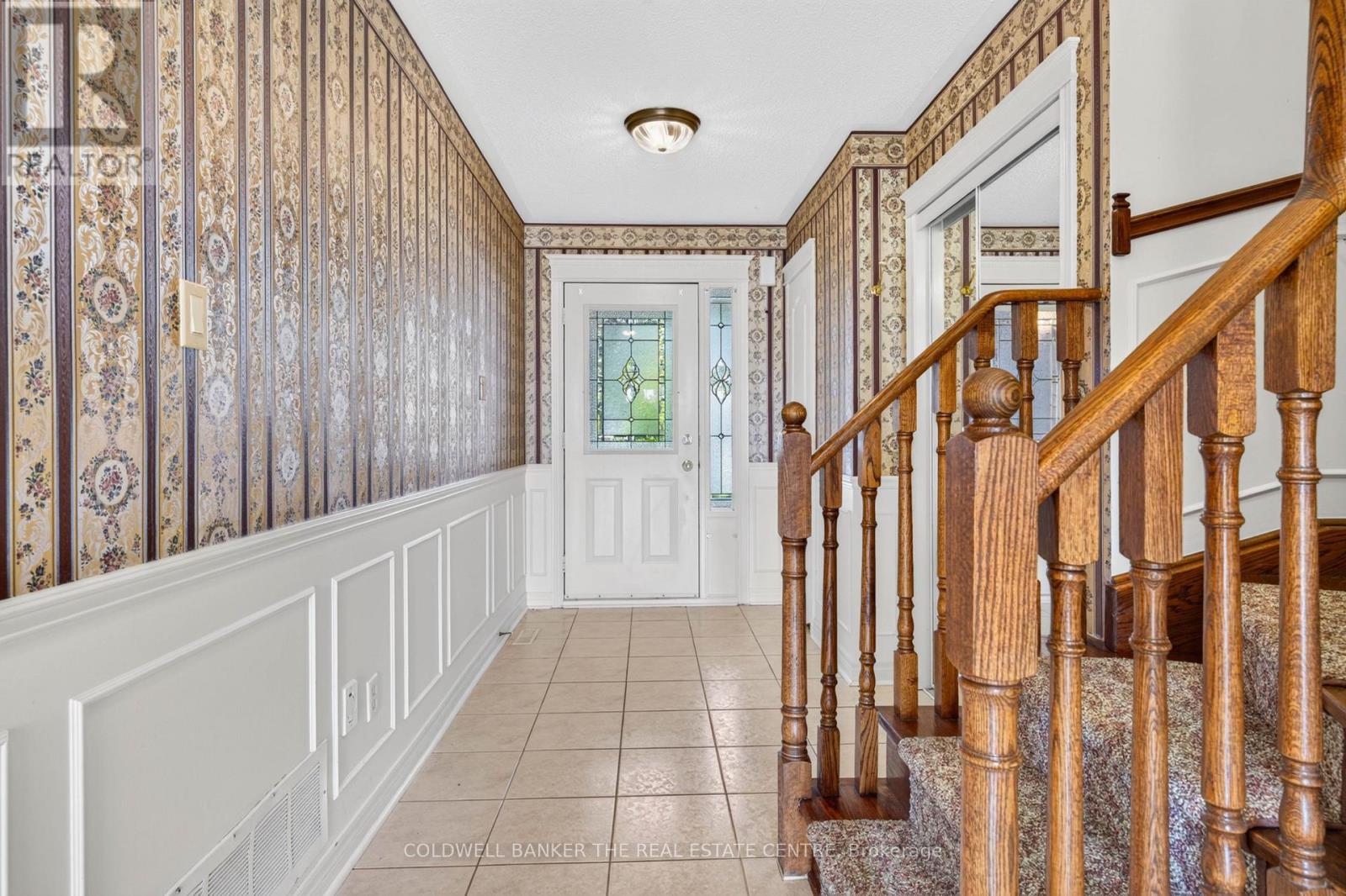 14 Milloy Place, Aurora, Ontario  L4G 7L2 - Photo 5 - N13727336