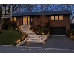 19 BLAIR ATHOL CRESCENT, Toronto, Ontario