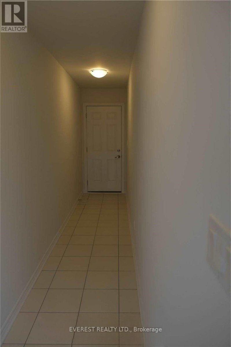 40 Savino Drive, Brampton, Ontario  L6Z 0J7 - Photo 9 - W13727314
