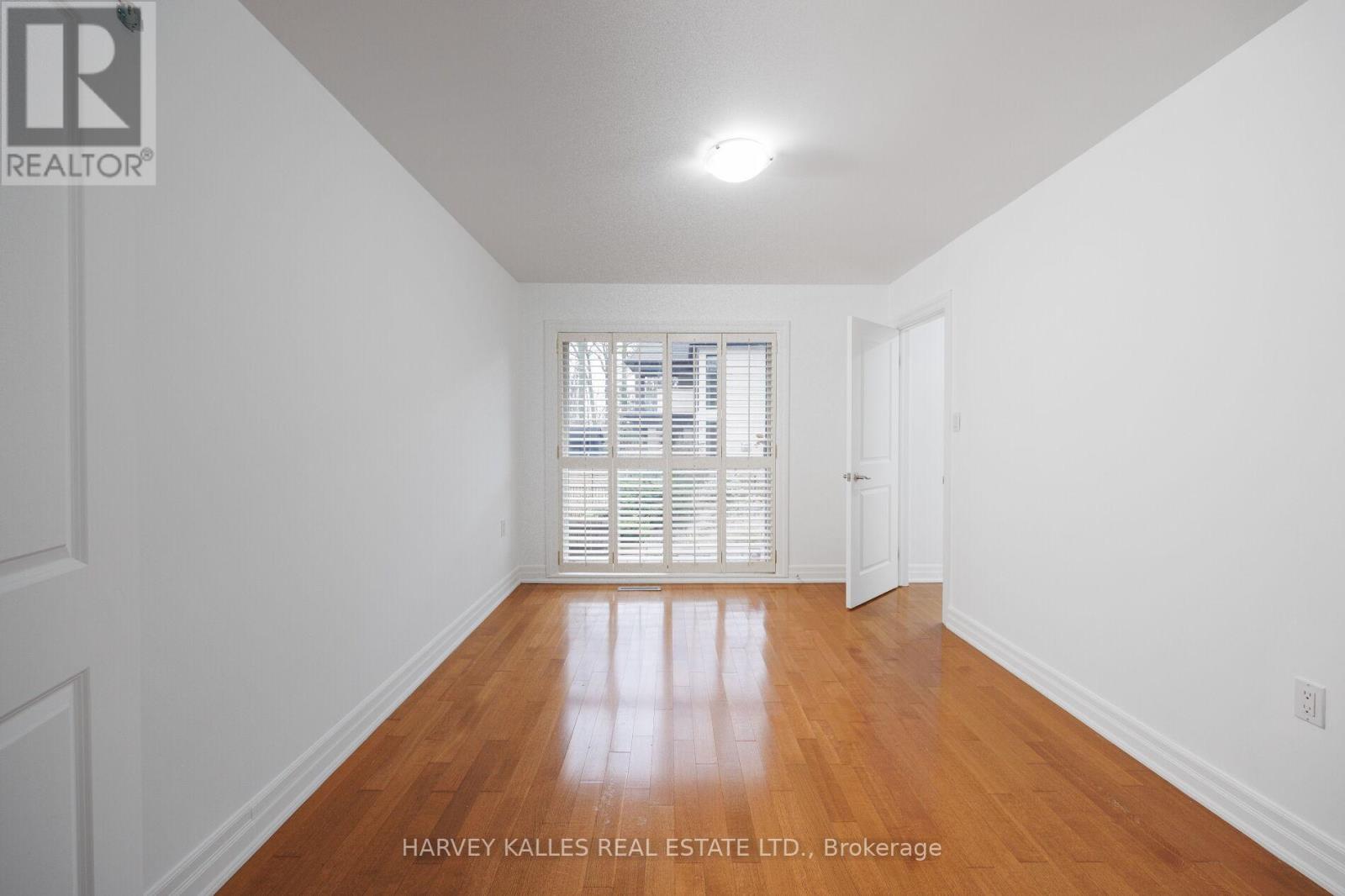19 Blair Athol Crescent, Toronto, Ontario  M9A 1X6 - Photo 38 - W13468054