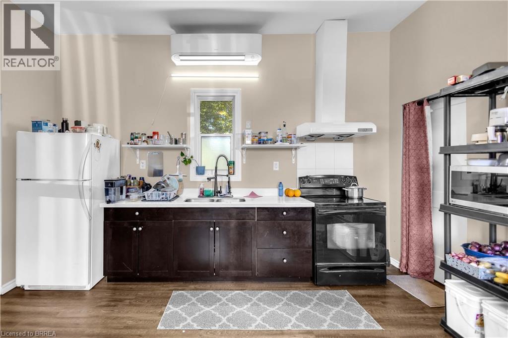 92 Alfred Street Unit# 2, Brantford, Ontario  N3S 5G2 - Photo 13 - 40852505