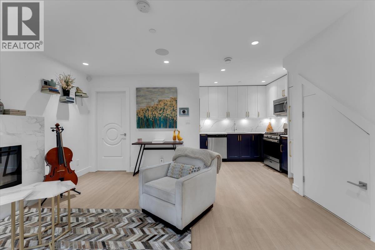1020 ODLUM DRIVE, Vancouver, British Columbia