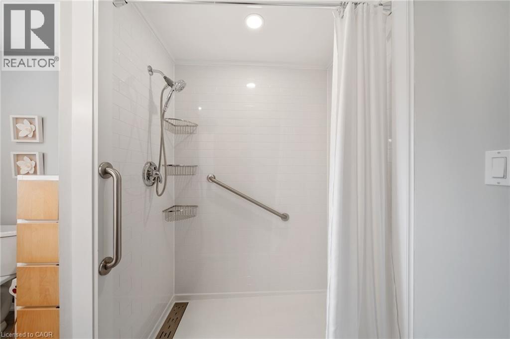 90 Magnolia Drive Unit# 19, Hamilton, Ontario  L9C 6R9 - Photo 22 - 40858056