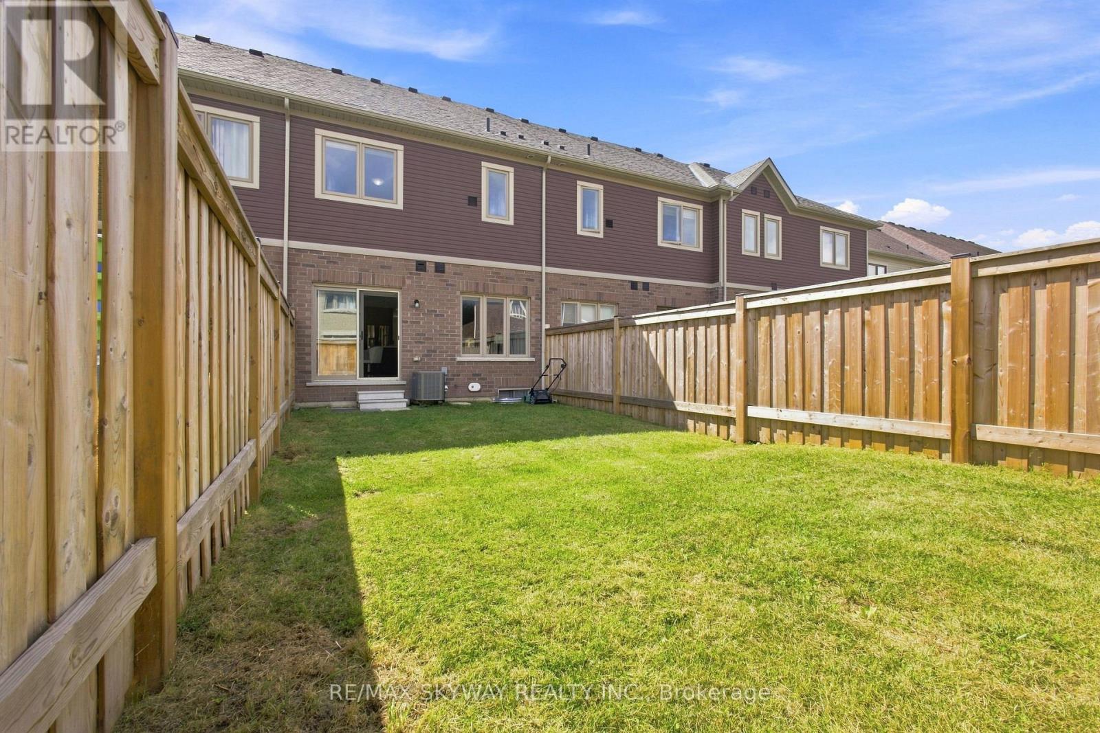 60 Lorne Thomas Place, New Tecumseth, Ontario  L9R 0T6 - Photo 35 - N13727458