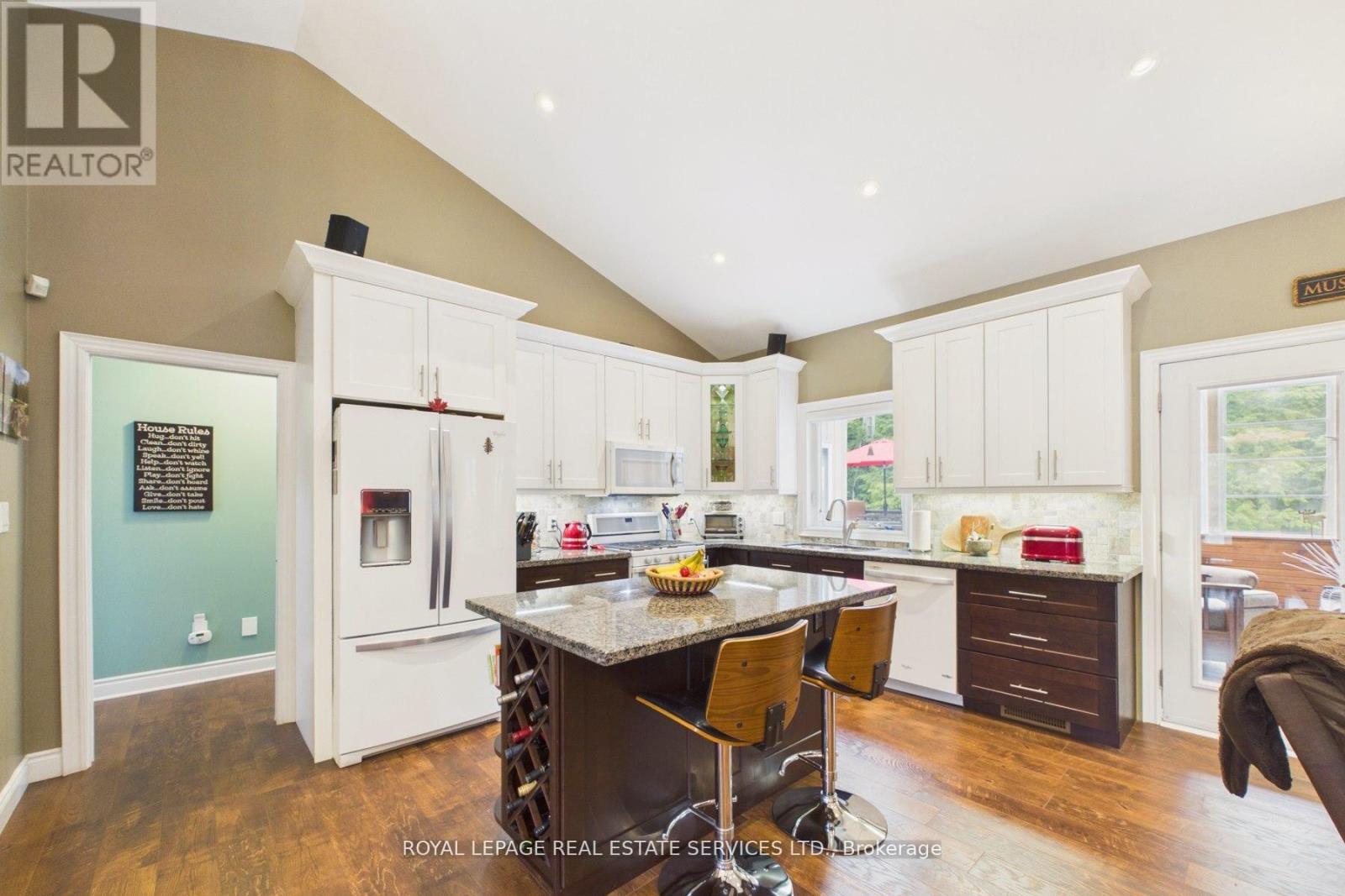 1045 Tower Crescent, Gravenhurst, Ontario P0E 1G0 - Photo 8 - X13532662