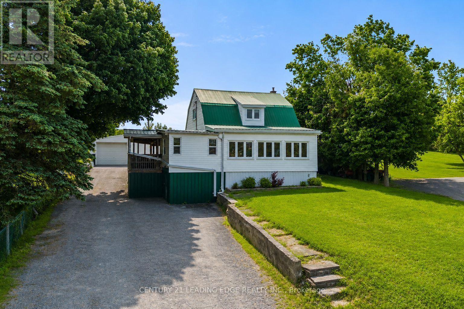 3094 Lakefield Road, Selwyn, Ontario  K9J 6X5 - Photo 1 - X13724686