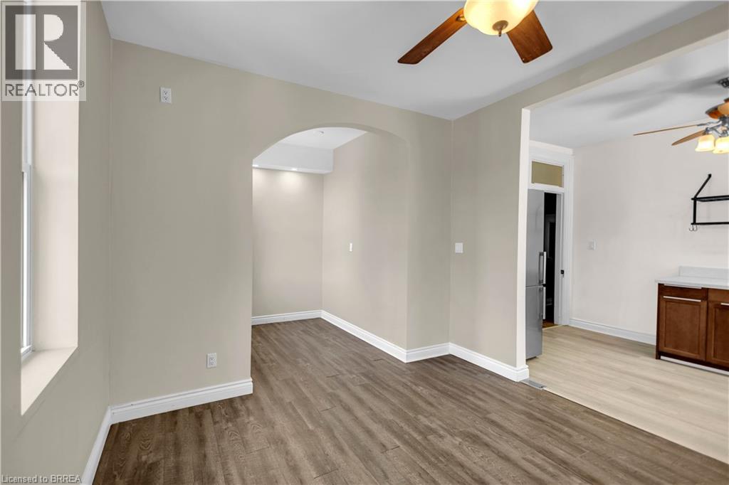 107 Brant Avenue Unit# Upper, Brantford, Ontario  N3T 3H4 - Photo 12 - 40852458