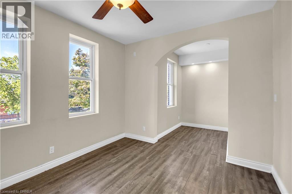 107 Brant Avenue Unit# Upper, Brantford, Ontario  N3T 3H4 - Photo 11 - 40852458