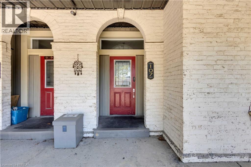 107 Brant Avenue Unit# Upper, Brantford, Ontario  N3T 3H4 - Photo 4 - 40852458