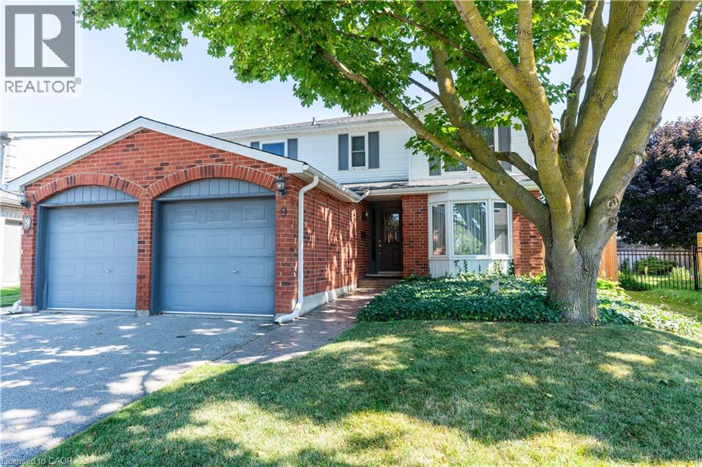 9 Havenwood Court, Kitchener, Ontario  N2N 2K5 - Photo 2 - 40851163
