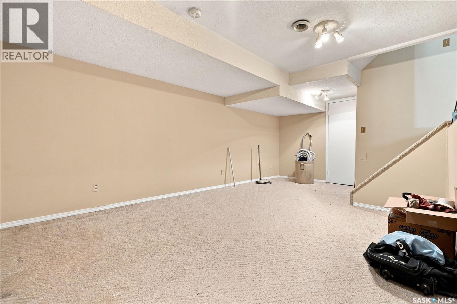 163 Heggie Court, Saskatoon, Saskatchewan  S7L 7B4 - Photo 35 - SK046958