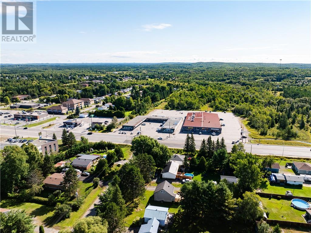 2924 Highway 69n, Val Caron, Ontario  P3N 1E3 - Photo 11 - 2130025
