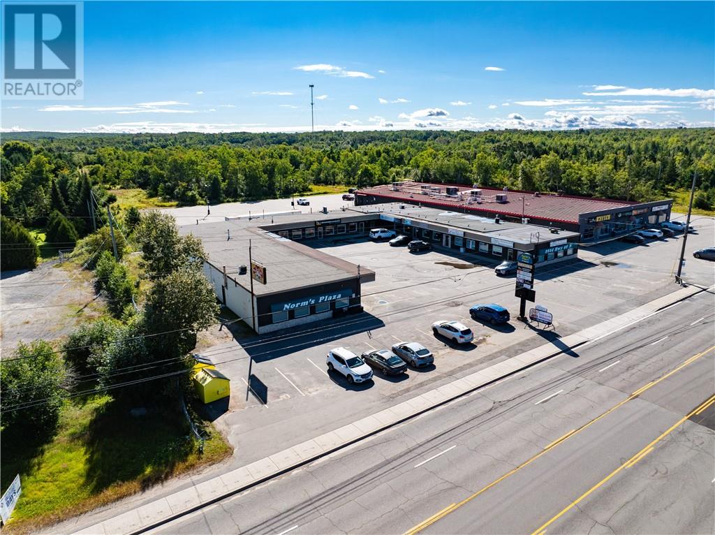 2924 Highway 69n, Val Caron, Ontario  P3N 1E3 - Photo 2 - 2130025