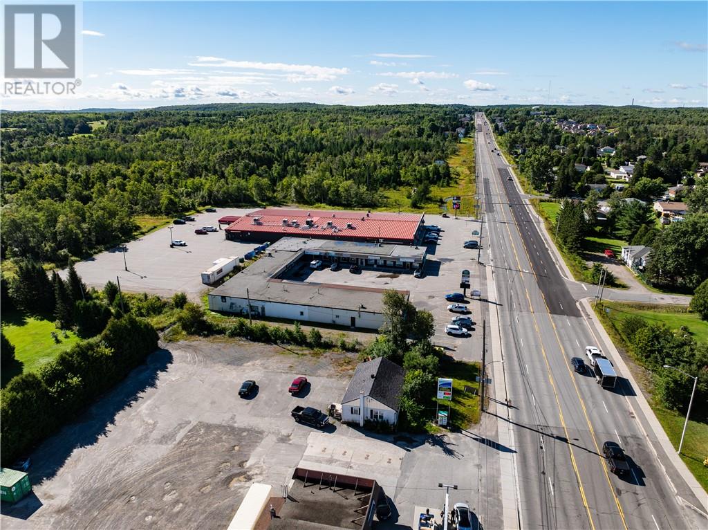 2924 Highway 69n, Val Caron, Ontario  P3N 1E3 - Photo 4 - 2130025