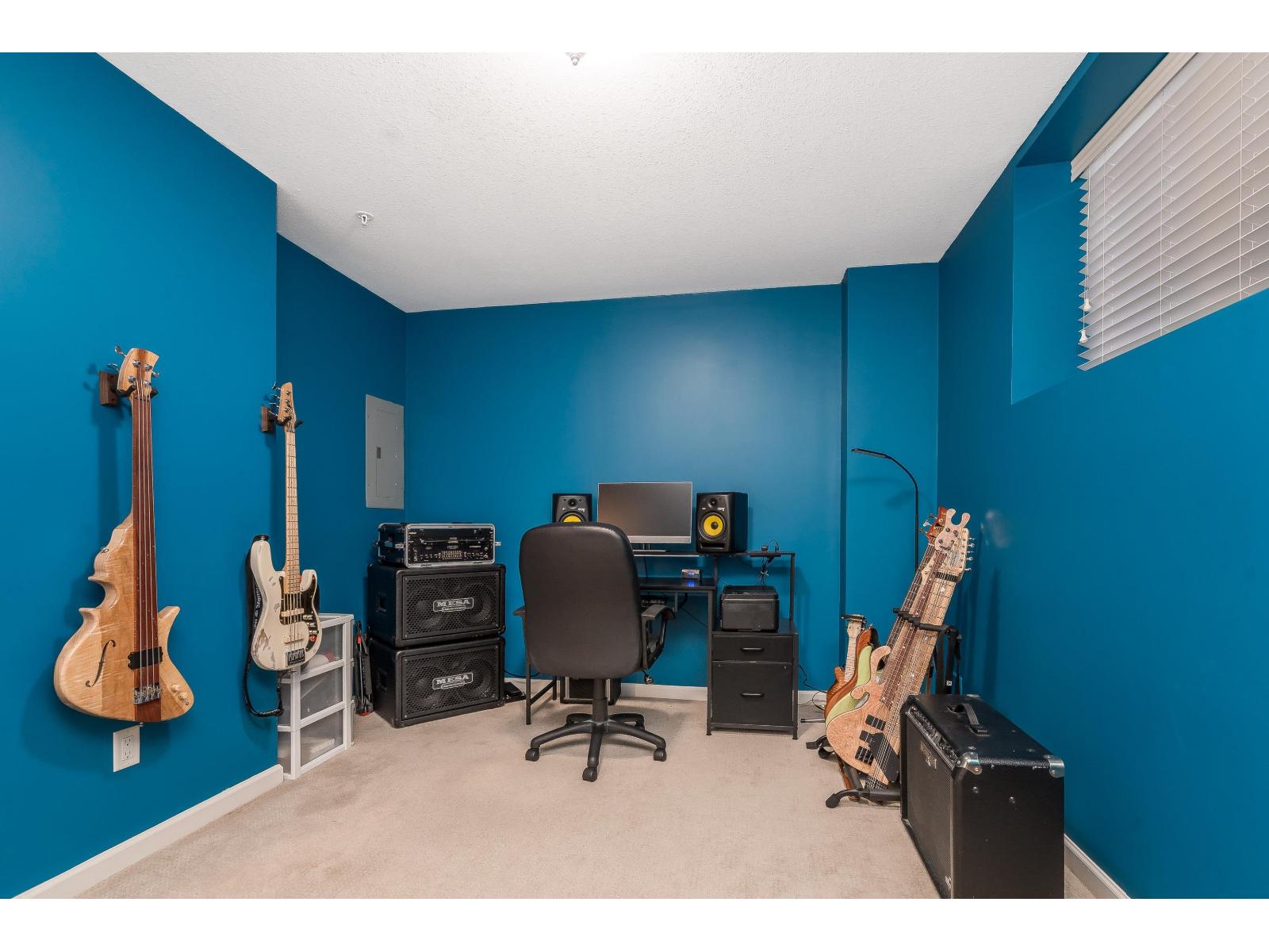 20854 72 Avenue, Langley, British Columbia  V2Y 0J1 - Photo 32 - R3159582