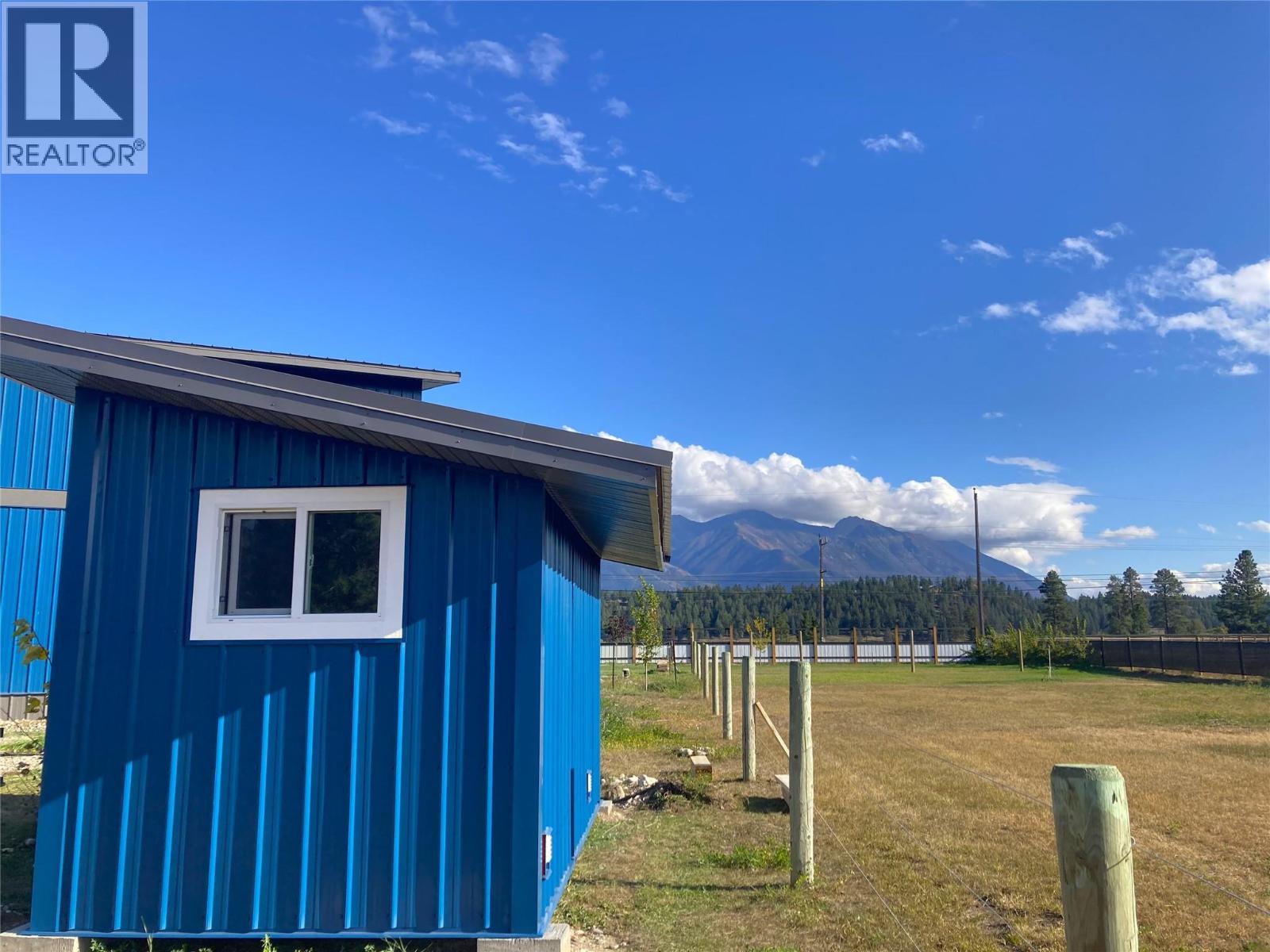 5469 Riverview Frontage Road, Ta Ta Creek, British Columbia  V0B 2H0 - Photo 33 - 10386312