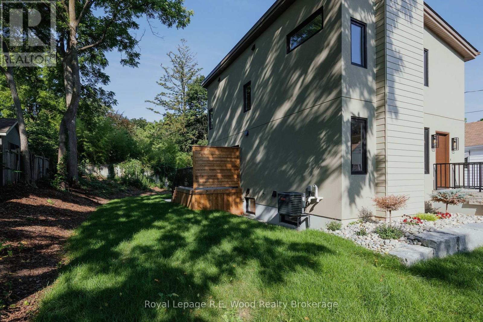 14 Lundy Lane, London South, Ontario  N6C 3G5 - Photo 4 - X13727570