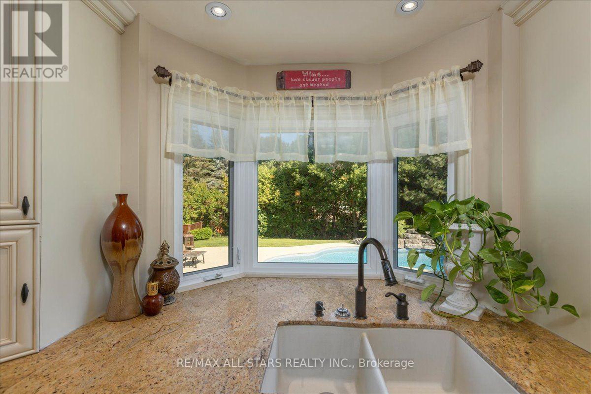 1824 Mount Albert Side Road, East Gwillimbury, Ontario  L0G 1V0 - Photo 12 - N13727092