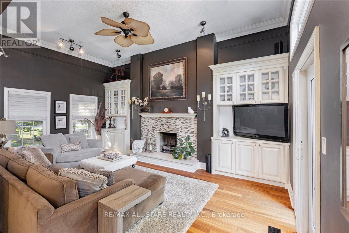1824 Mount Albert Side Road, East Gwillimbury, Ontario  L0G 1V0 - Photo 16 - N13727092