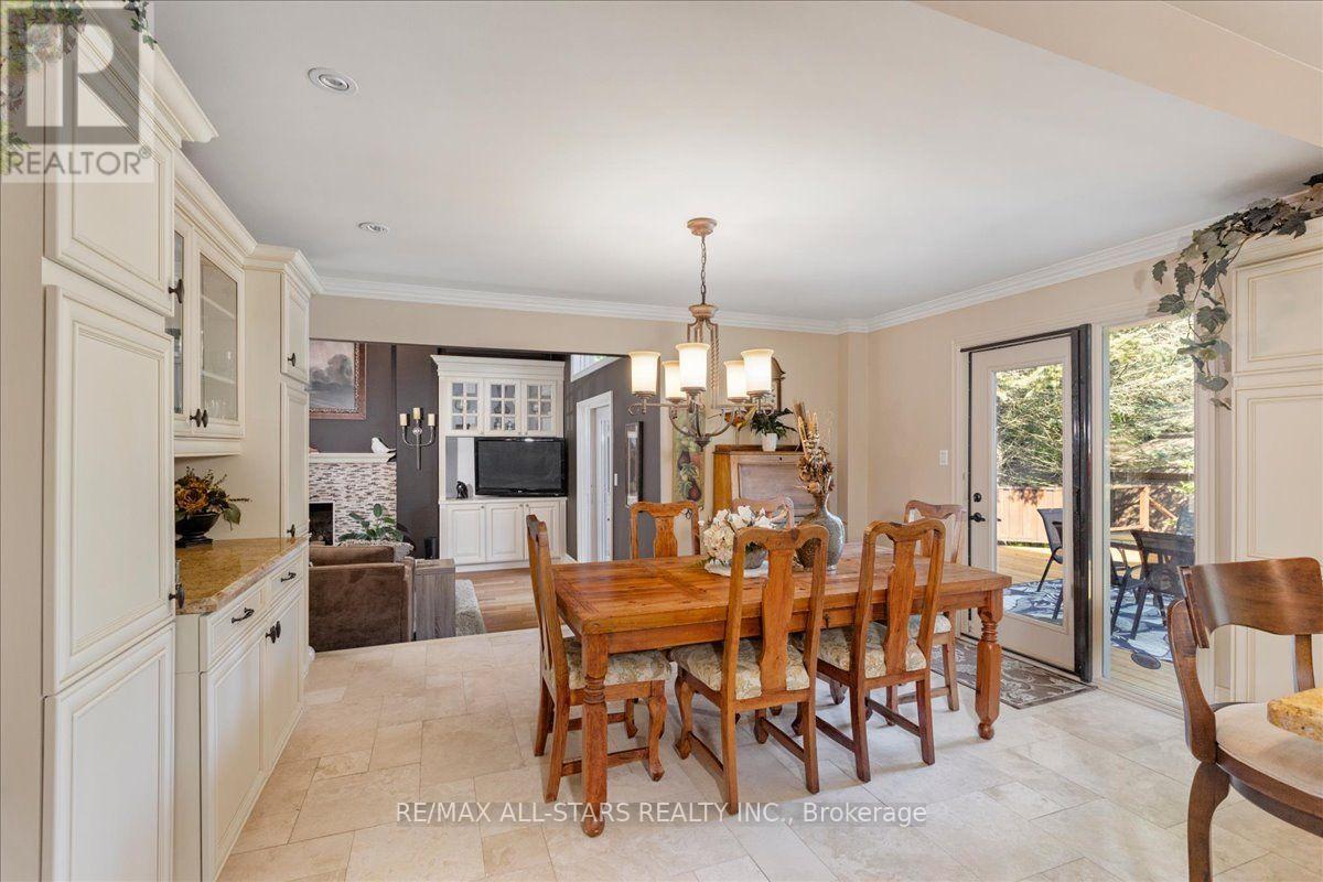 1824 Mount Albert Side Road, East Gwillimbury, Ontario  L0G 1V0 - Photo 9 - N13727092