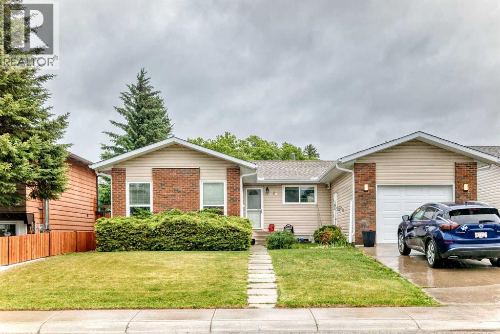 20 Deermont Way SE, Calgary, Alberta