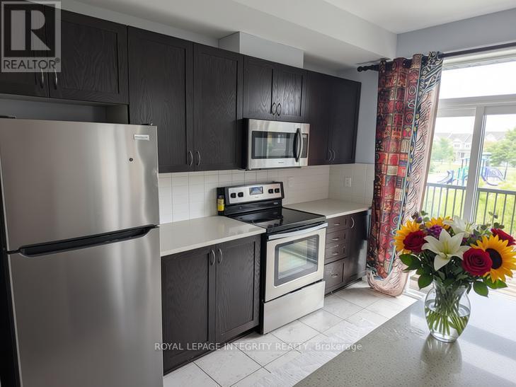 228 Halyard Way, Ottawa, Ontario K2S 1B9 - Photo 3 - X13704820