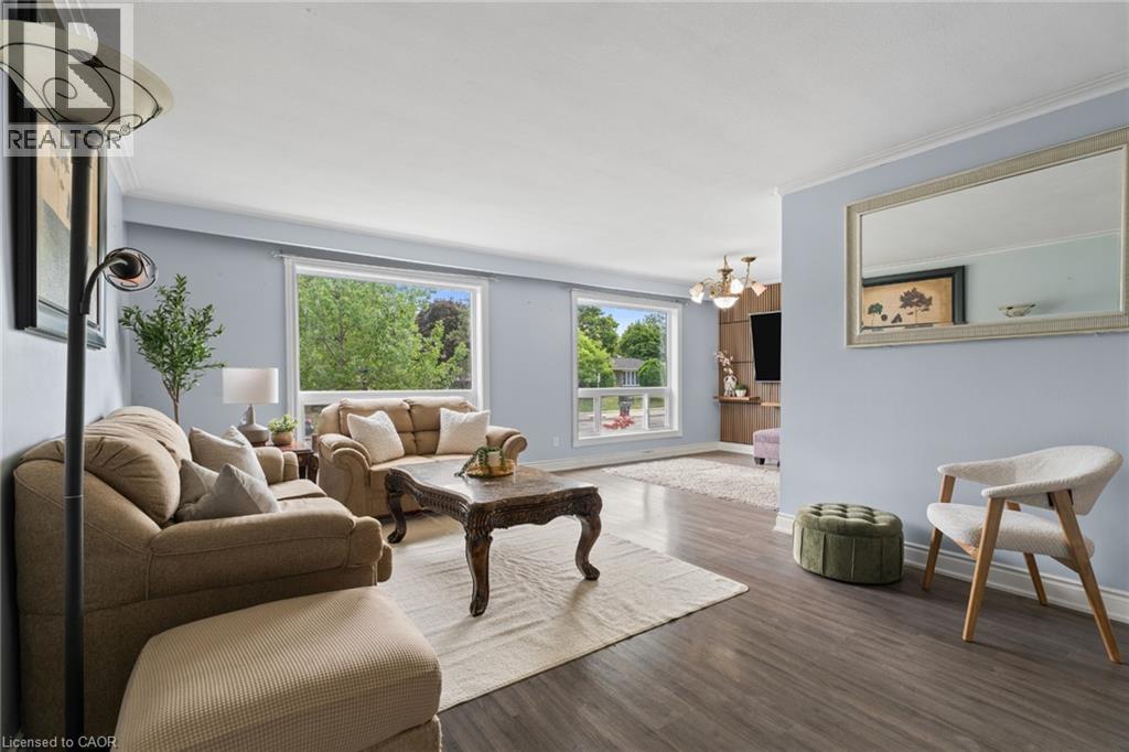 383 Bartley Bull Parkway, Brampton, Ontario  L6W 2M1 - Photo 3 - 40859133