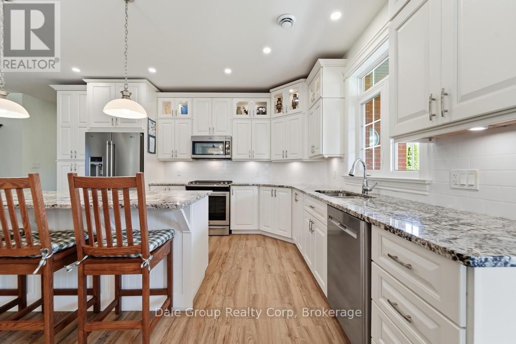 38824 Vienna Street, Bluewater, Ontario  N0M 2R0 - Photo 7 - X13727586