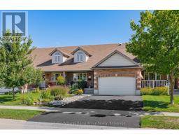111 HALLS DRIVE, Centre Wellington, Ontario