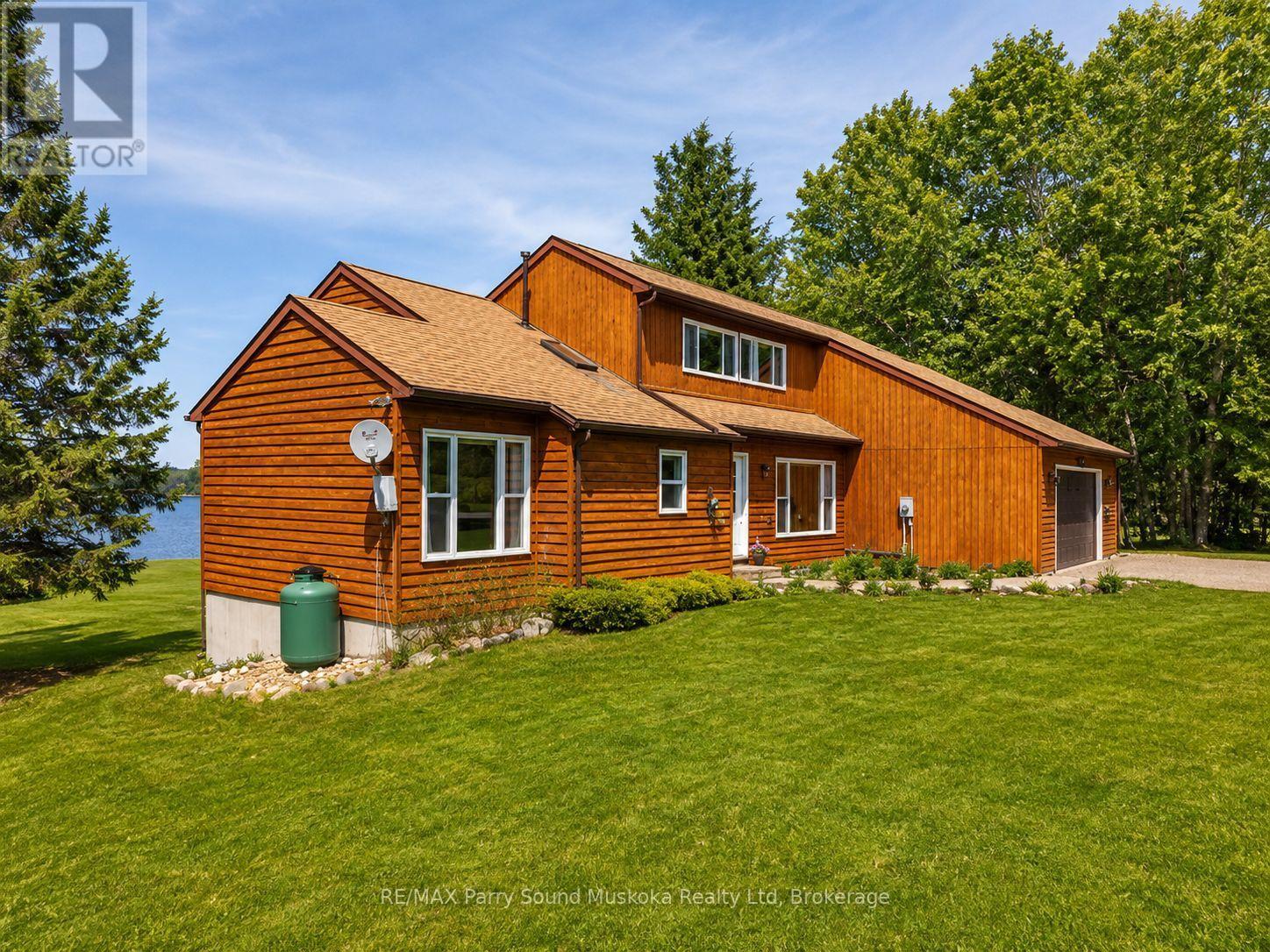 258 Lakeside Trail, Magnetawan, Ontario  P0A 1P0 - Photo 5 - X13727694