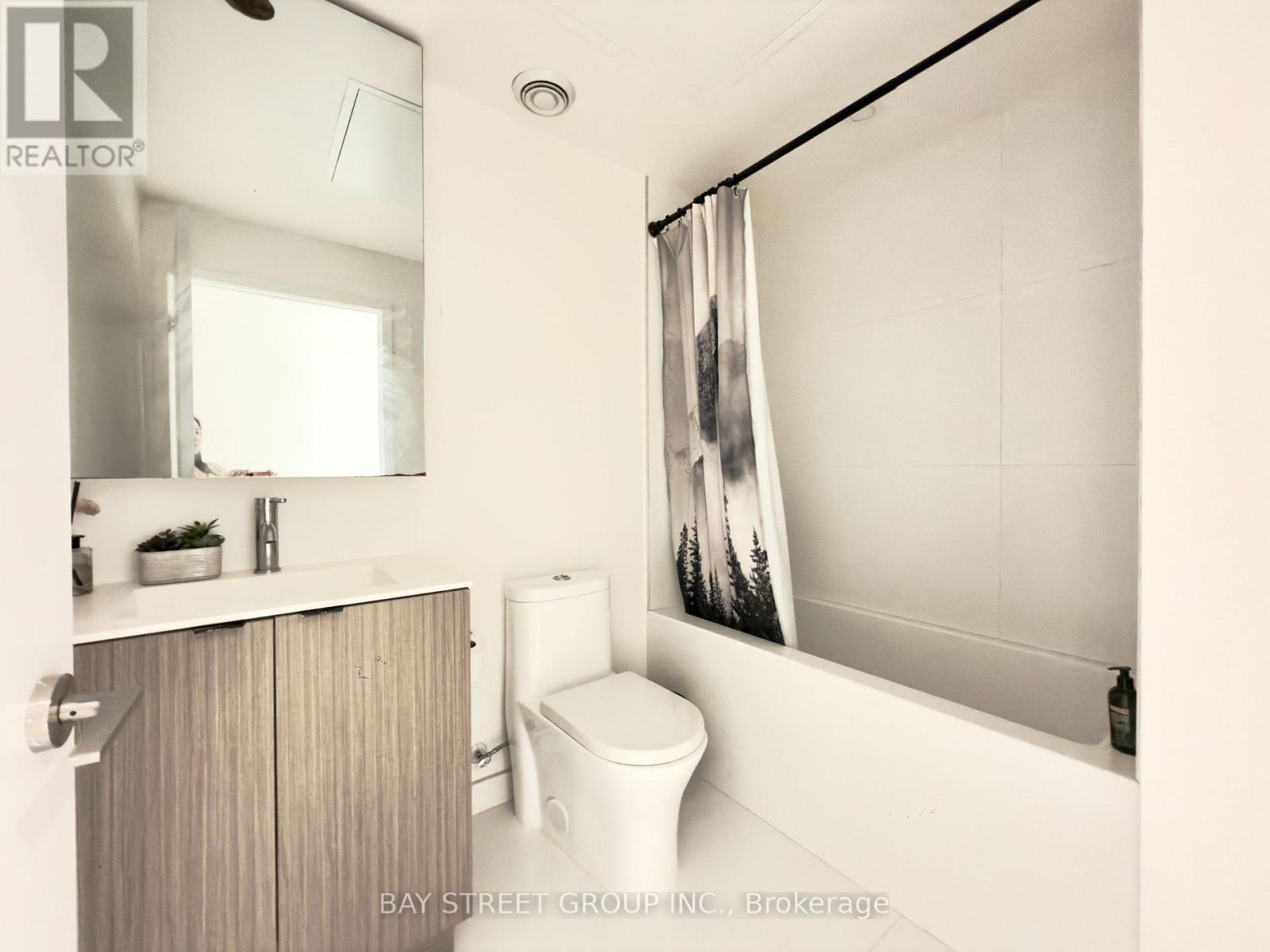 1119 - 20 Edward Street, Toronto, Ontario  M5G 0C5 - Photo 17 - C13727638