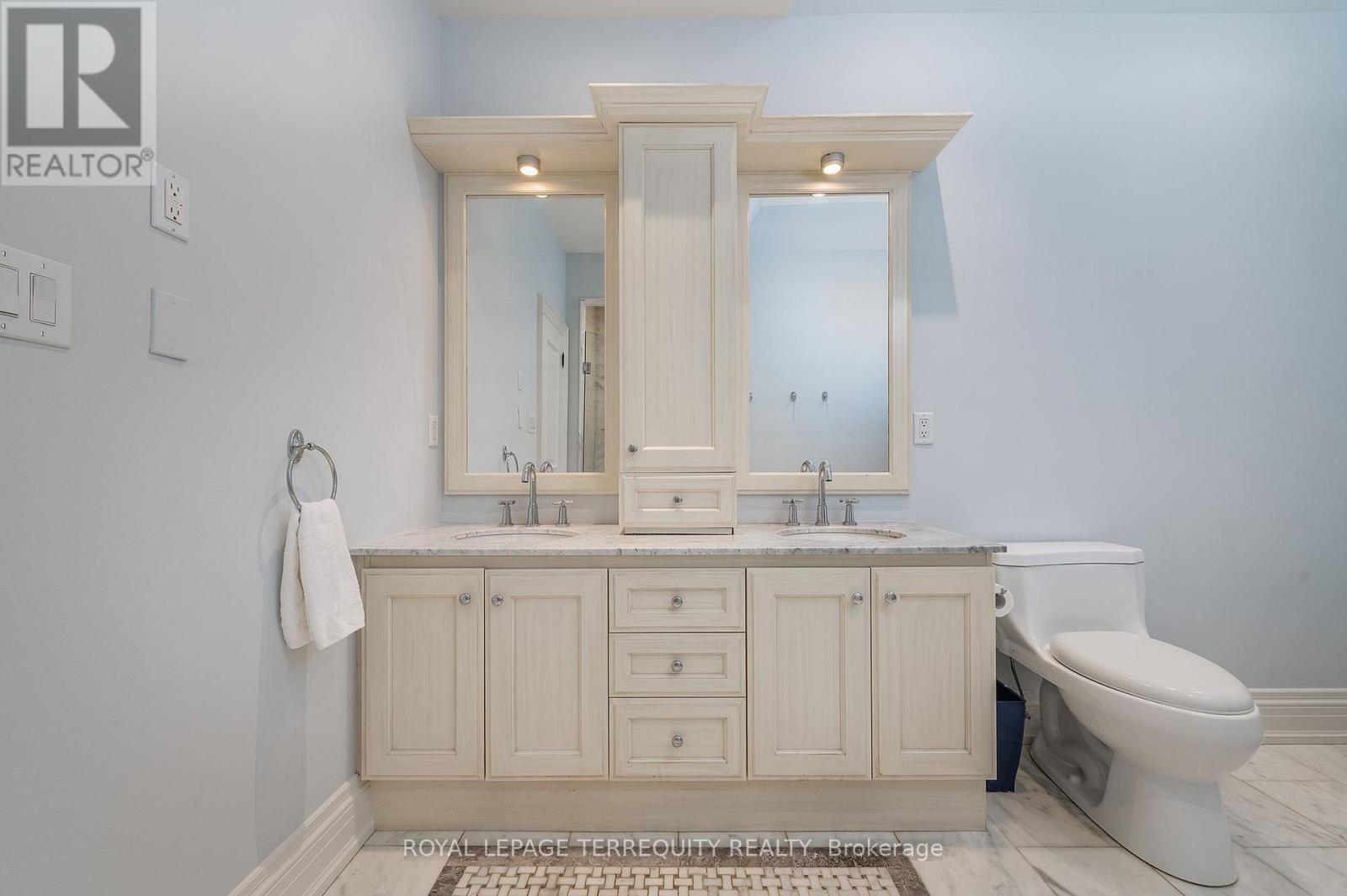 329 Walmer Road, Toronto, Ontario  M5R 2Y3 - Photo 25 - C13727666