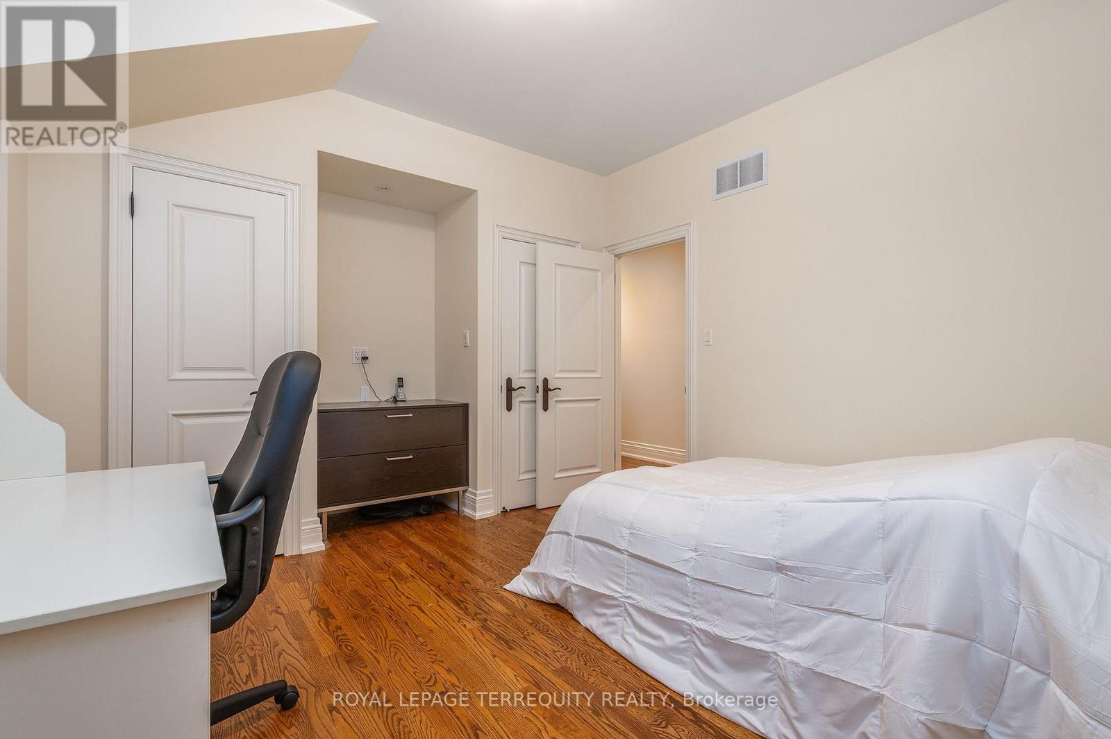 329 Walmer Road, Toronto, Ontario  M5R 2Y3 - Photo 30 - C13727666