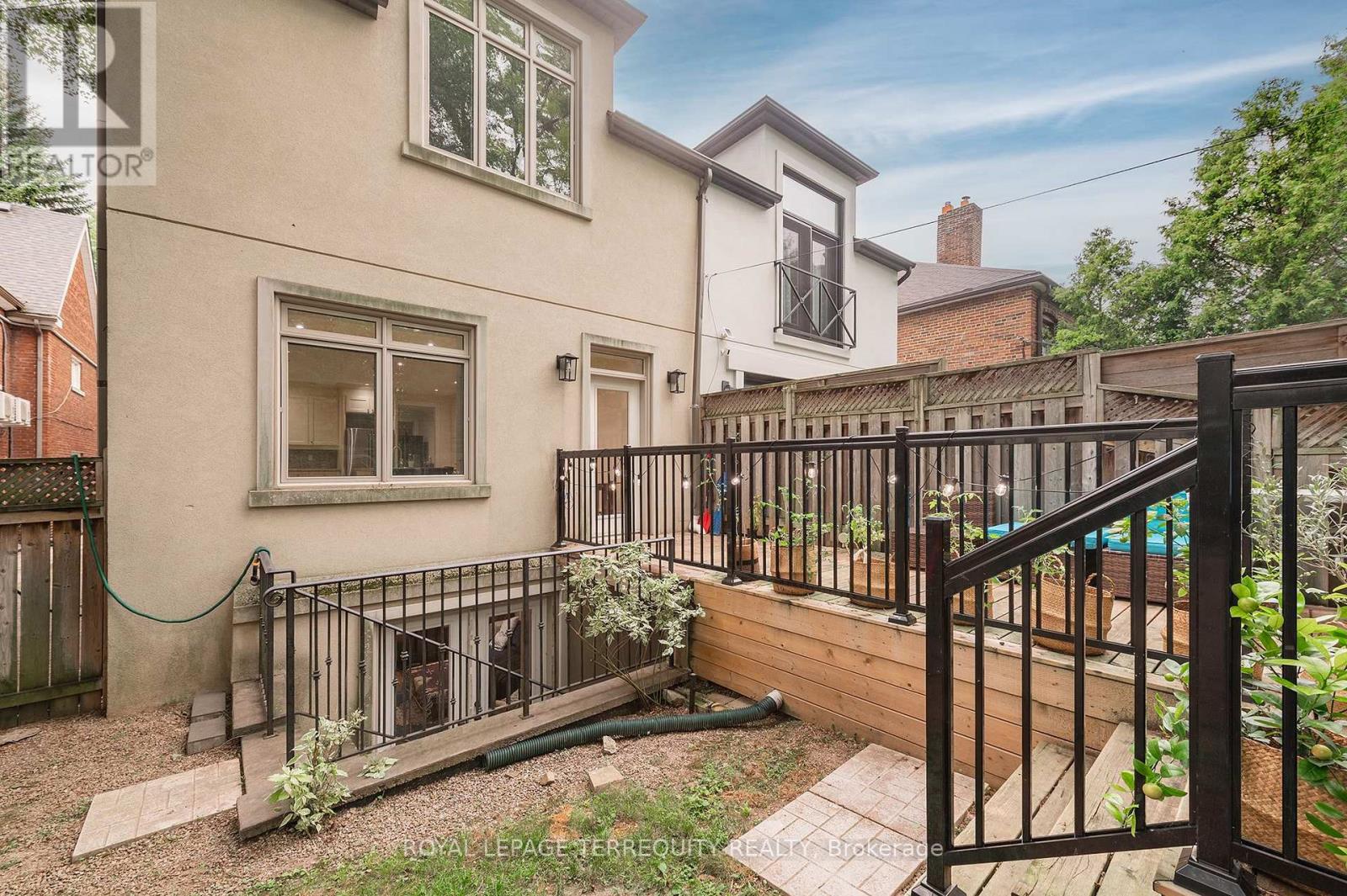 329 Walmer Road, Toronto, Ontario  M5R 2Y3 - Photo 44 - C13727666