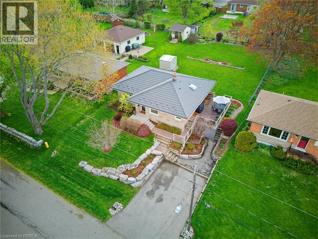 9 Elizabeth Street, St. George, Ontario  N0E 1N0 - Photo 3 - 40828182