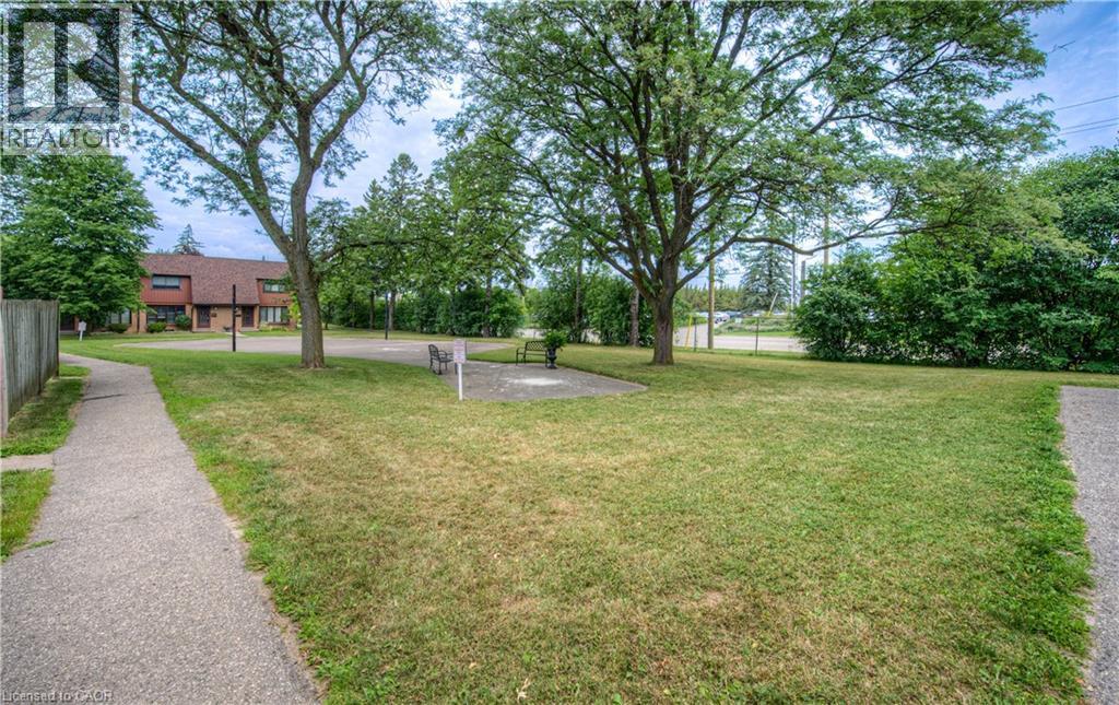 112 Kingswood Drive Unit# 21, Kitchener, Ontario  N2E 1S9 - Photo 4 - 40845201