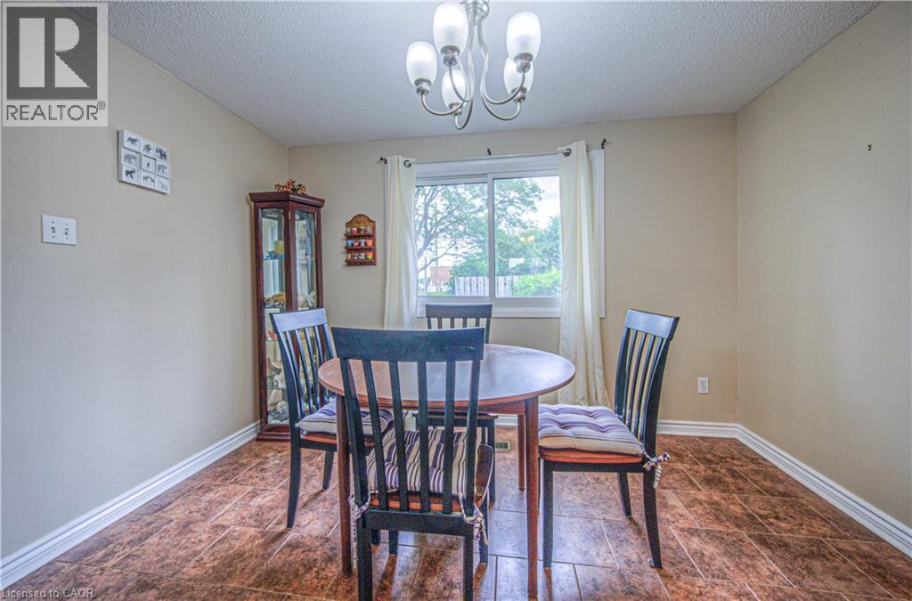 112 Kingswood Drive Unit# 21, Kitchener, Ontario  N2E 1S9 - Photo 12 - 40845201