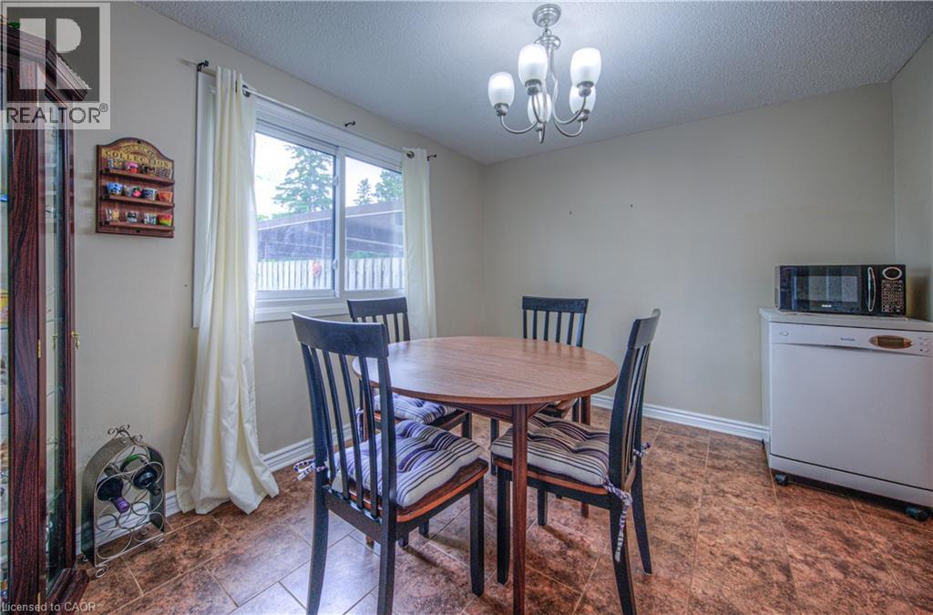 112 Kingswood Drive Unit# 21, Kitchener, Ontario  N2E 1S9 - Photo 11 - 40845201