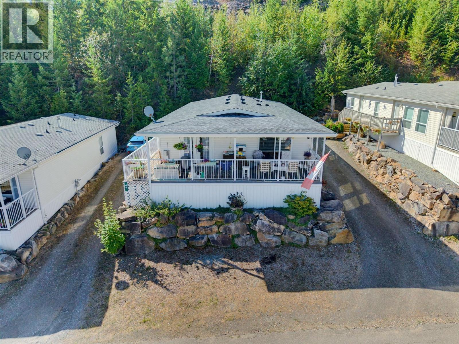 1885 Tappen Notch Hill Road Unit# 48, Tappen, British Columbia V0E 2X0 - Photo 3 - 10377539