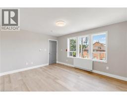 71 SANFORD Avenue S, Hamilton, Ontario