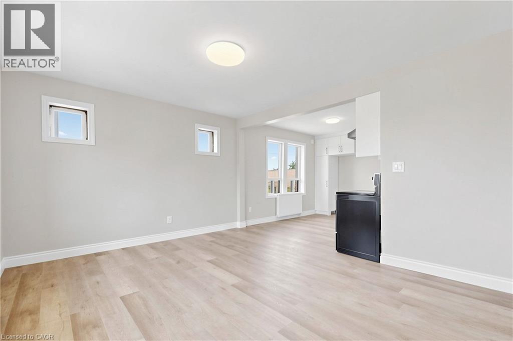 71 Sanford Avenue S, Hamilton, Ontario L8M 2G7 - Photo 5 - 40859249